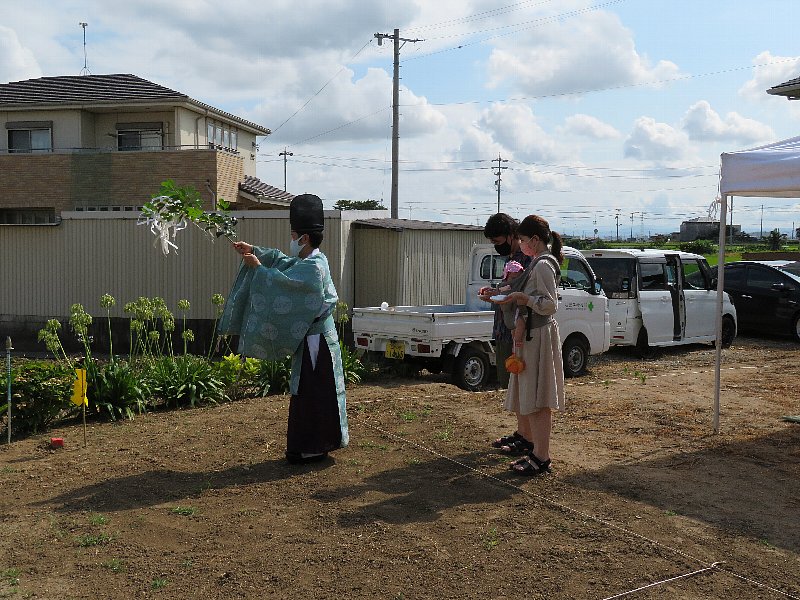 灼熱の地鎮祭